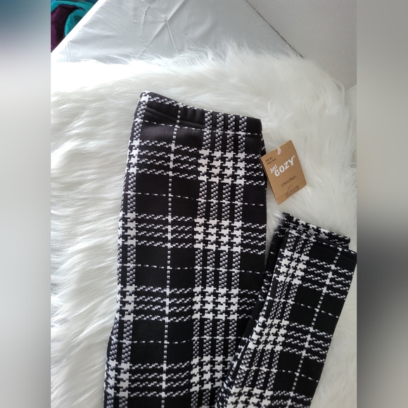 NEW Just Cozy Leggings With Fur Lining Black and White, Size M/L - Picture 4 of 5